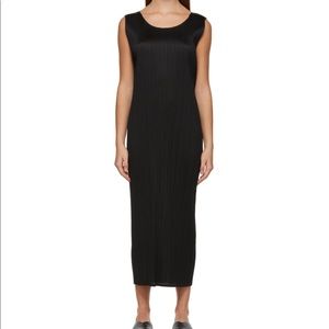 Pleats Please sleeveless basics dress